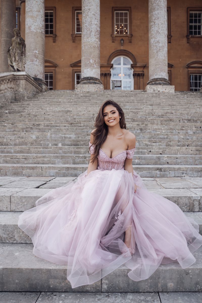 Prom Appointment